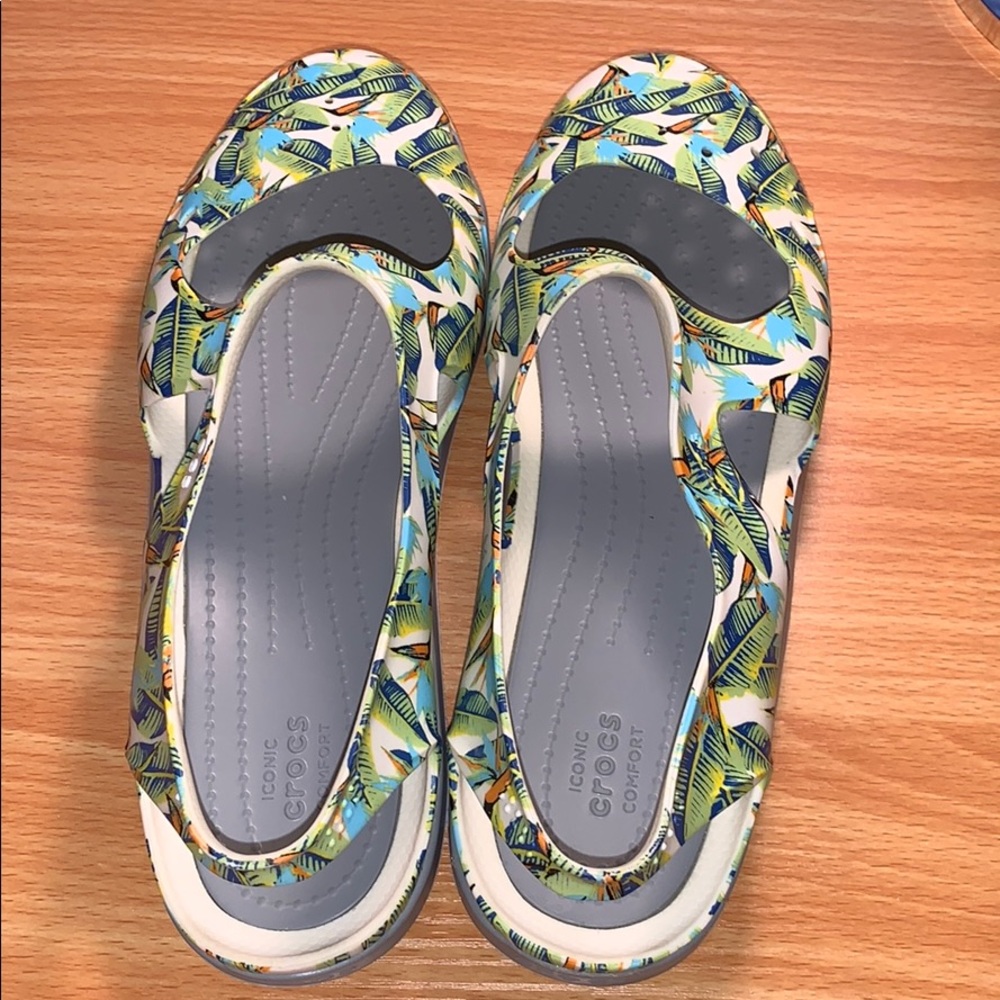 Floral croc flats